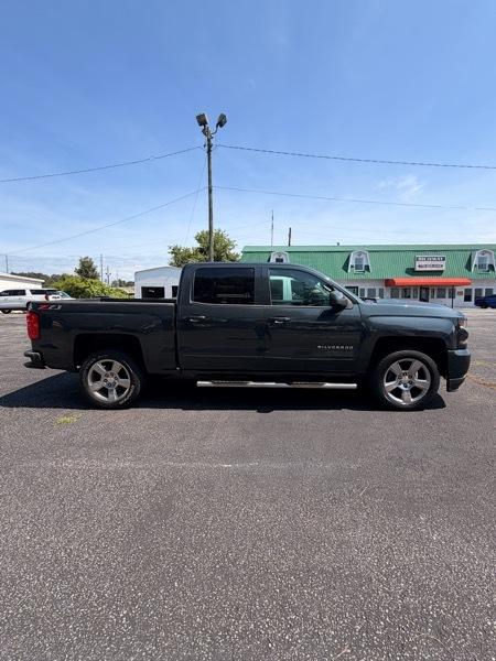 Chevrolet Silverado 1500  2018