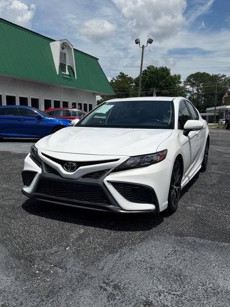 Toyota Camry  2022