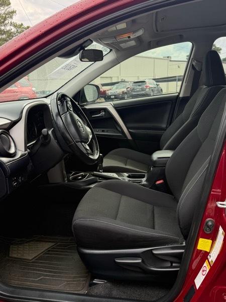 Toyota RAV4  2018