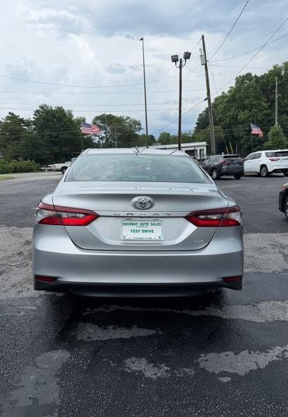 Toyota Camry  2022