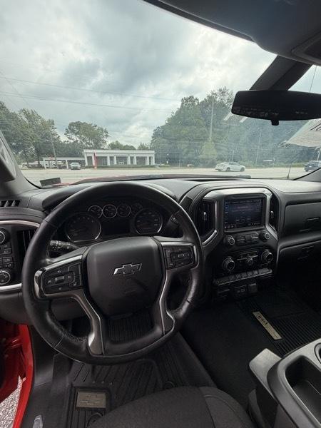Chevrolet Silverado 1500  2021