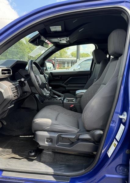 Toyota Tacoma  2024