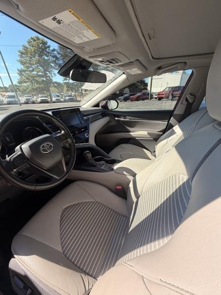 Toyota Camry  2023