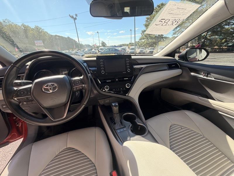 Toyota Camry  2023