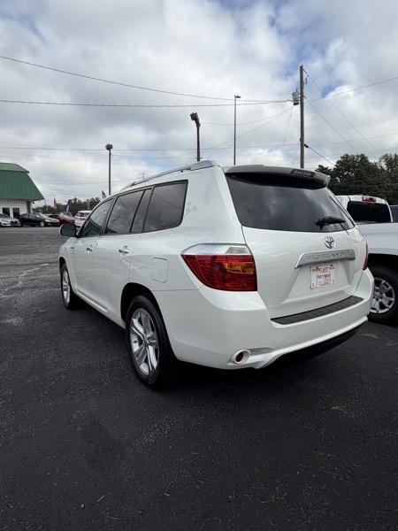 Toyota Highlander  2010