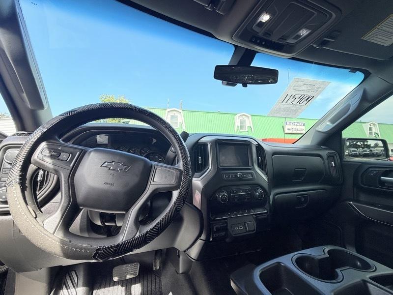 Chevrolet Silverado 1500  2021
