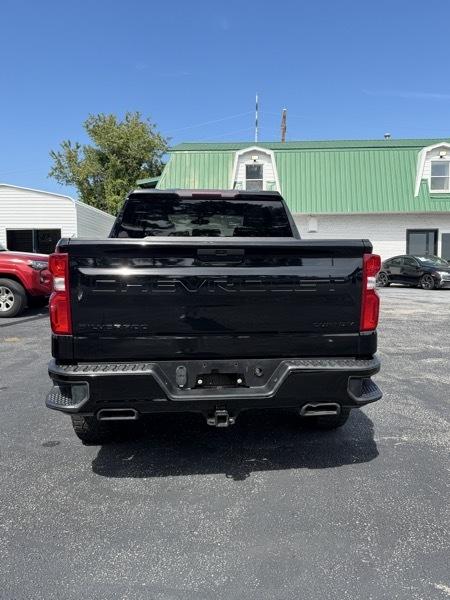 Chevrolet Silverado 1500  2021