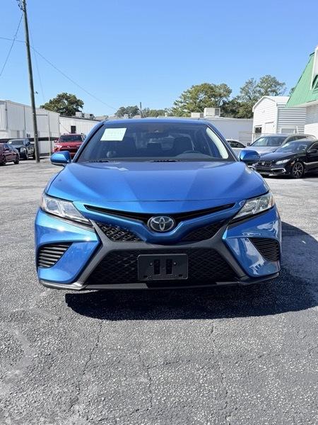 Toyota Camry  2020