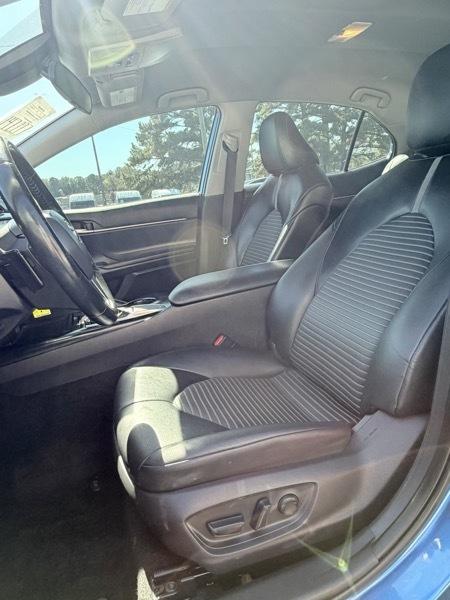Toyota Camry  2020