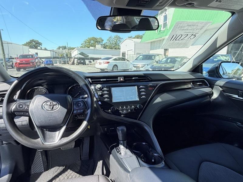 Toyota Camry  2019