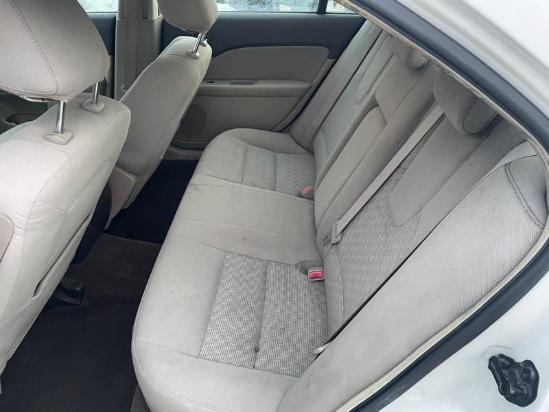 Ford Fusion SE 2010