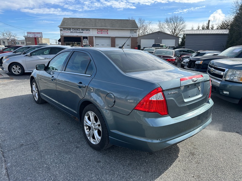 Ford Fusion SE 2012