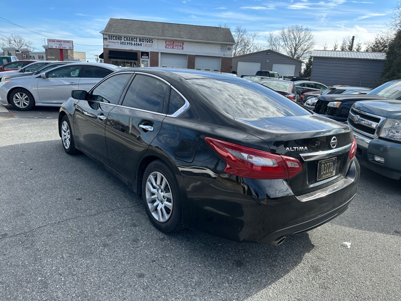 Nissan Altima 2.5 SV 2018