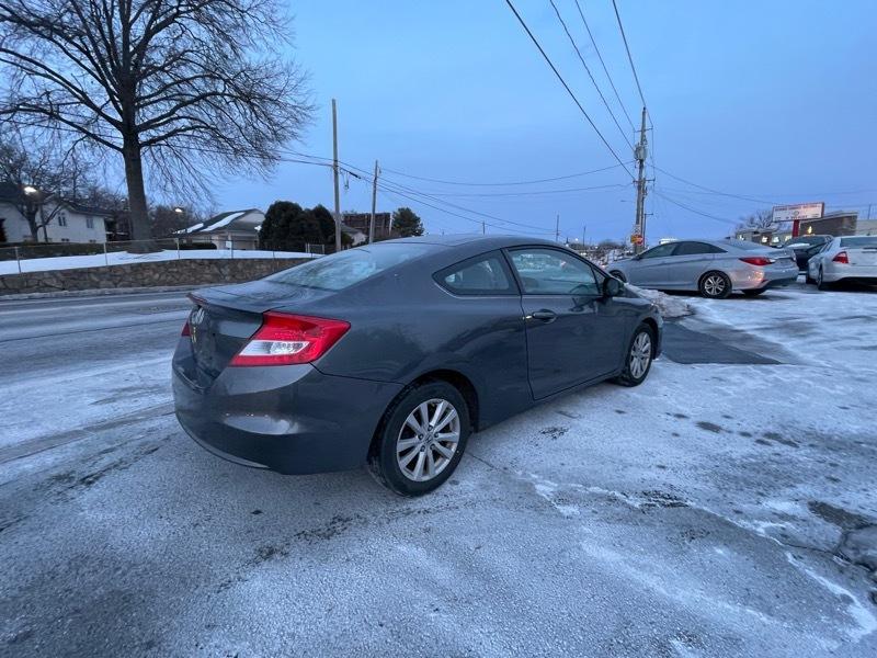 Honda Civic EX Coupe 5-Speed AT 2012