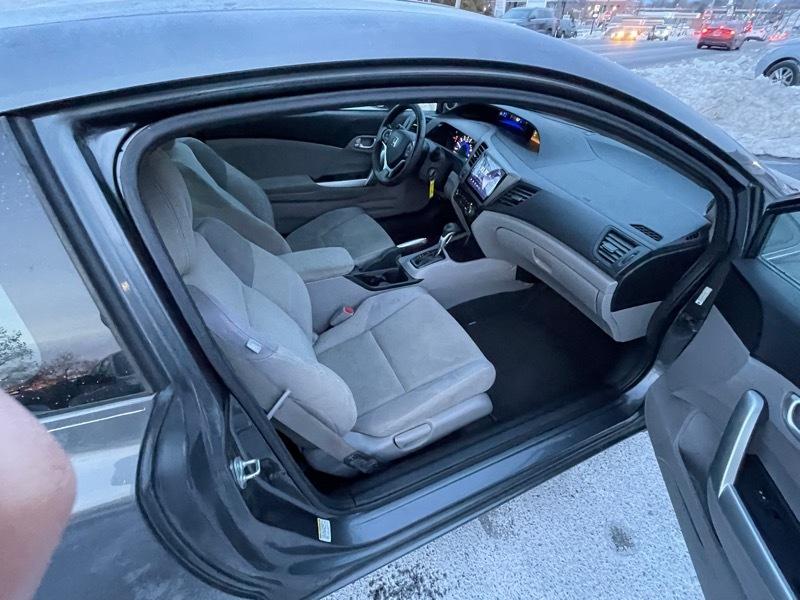 Honda Civic EX Coupe 5-Speed AT 2012