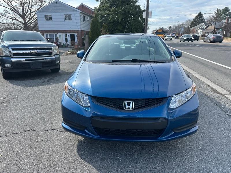 Honda Civic LX Coupe 5-Speed AT 2012