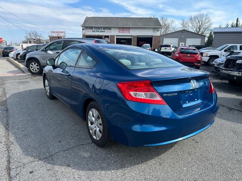 Honda Civic LX Coupe 5-Speed AT 2012