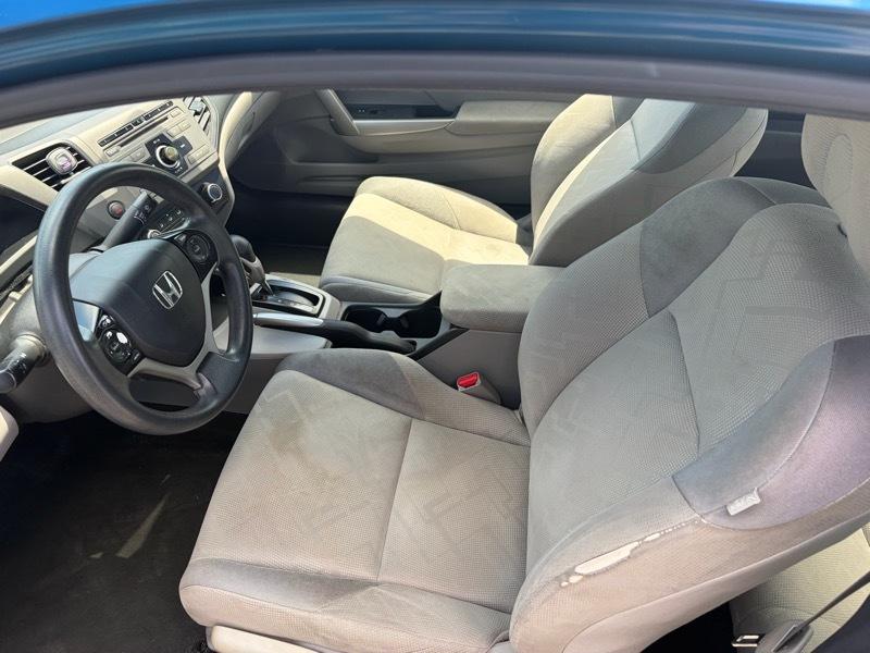 Honda Civic LX Coupe 5-Speed AT 2012