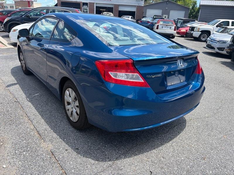 Honda Civic LX Coupe 5-Speed AT 2012