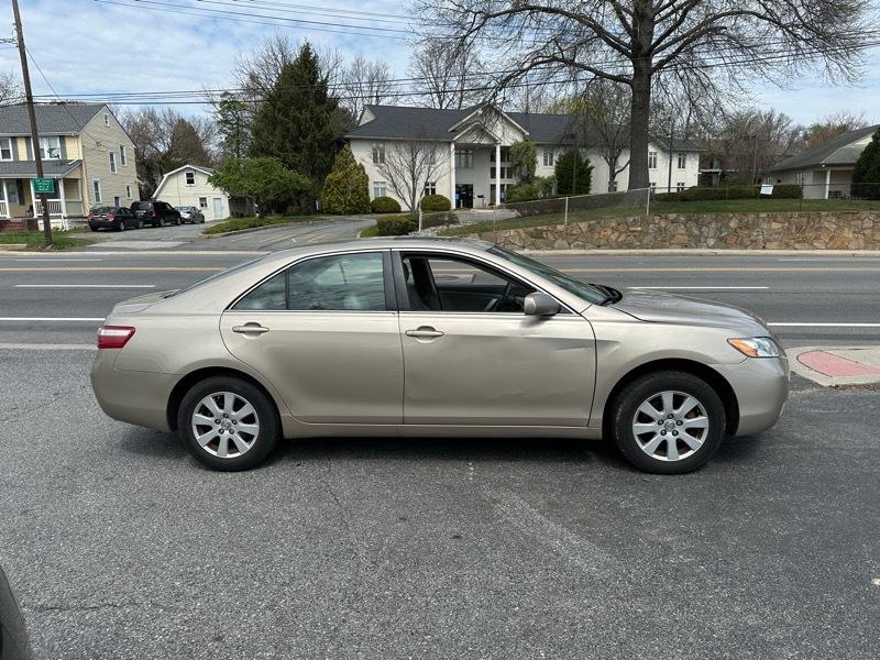 Toyota Camry XLE 5-Spd AT 2009