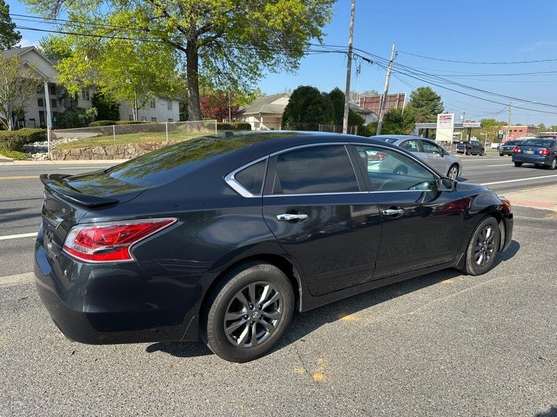 Nissan Altima 2.5 SV 2015