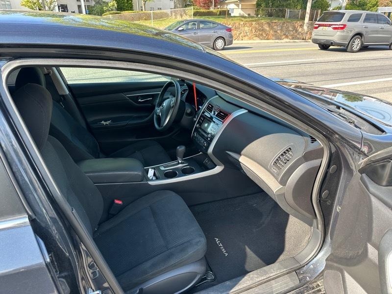 Nissan Altima 2.5 SV 2015