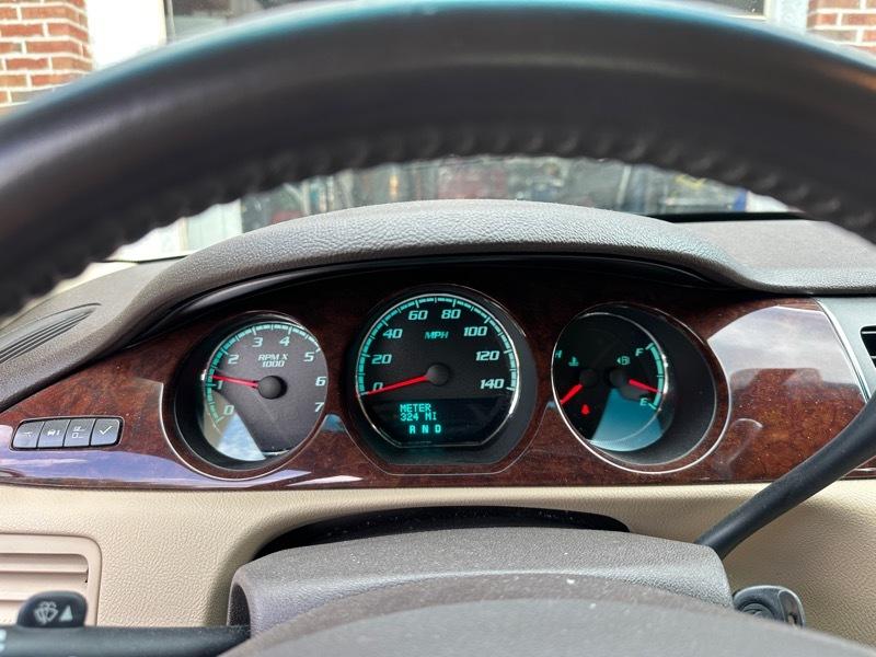 Buick Lucerne CX 2011