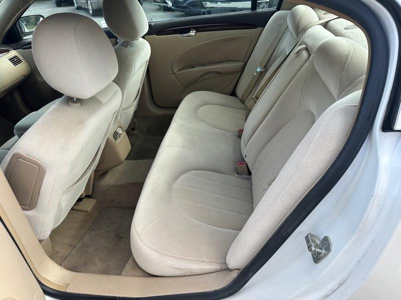 Buick Lucerne CX 2011