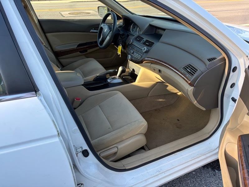 Honda Accord EX Sedan AT 2009