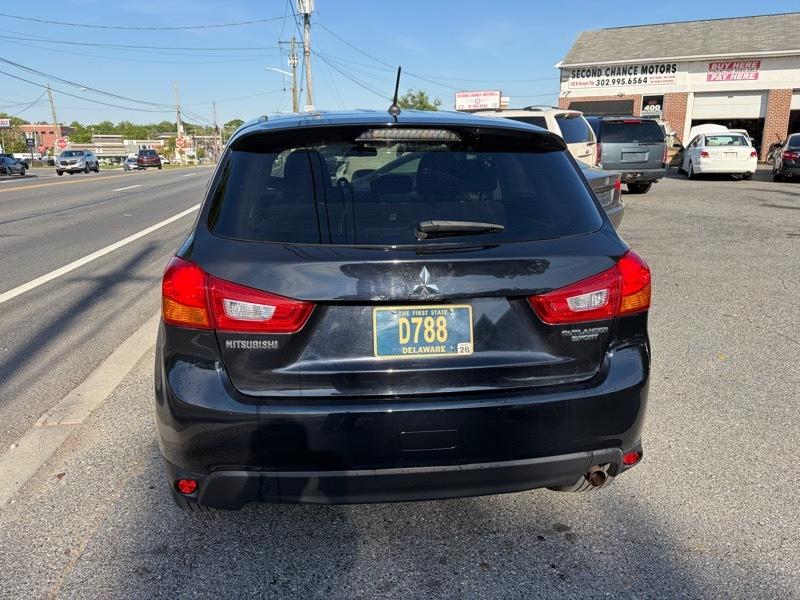 Mitsubishi Outlander Sport ES 2WD 2013