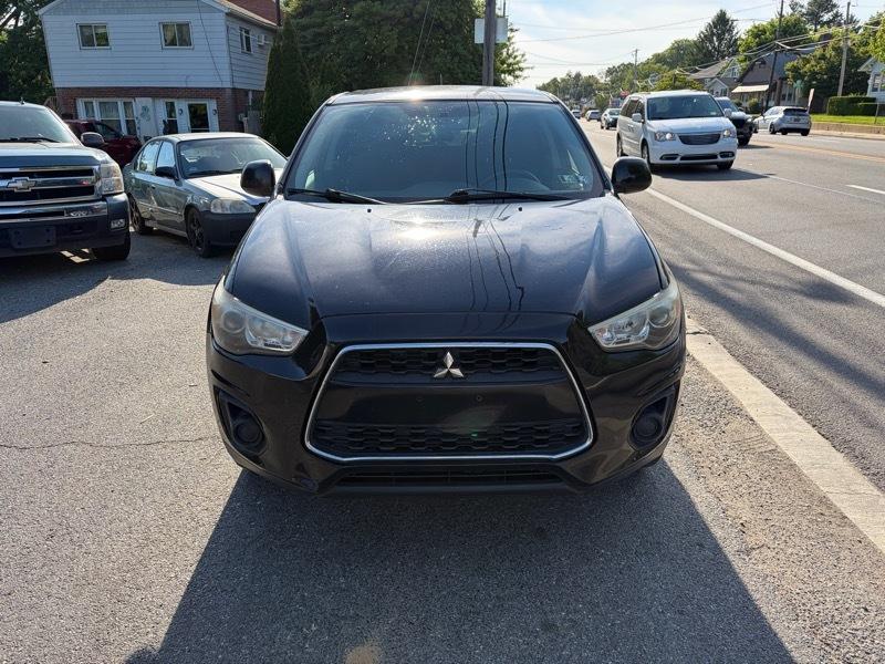 Mitsubishi Outlander Sport ES 2WD 2013