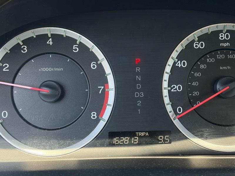 Honda Accord LX sedan AT 2009