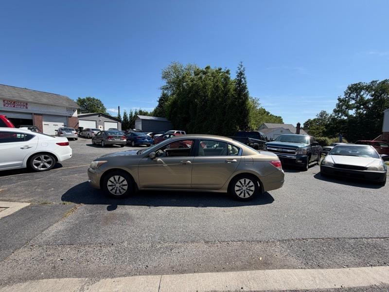 Honda Accord LX sedan AT 2009