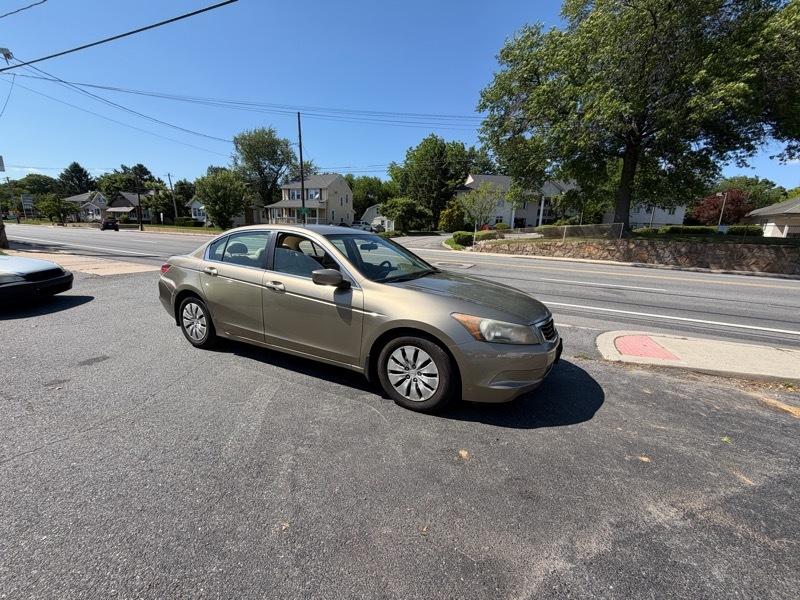 Honda Accord LX sedan AT 2009