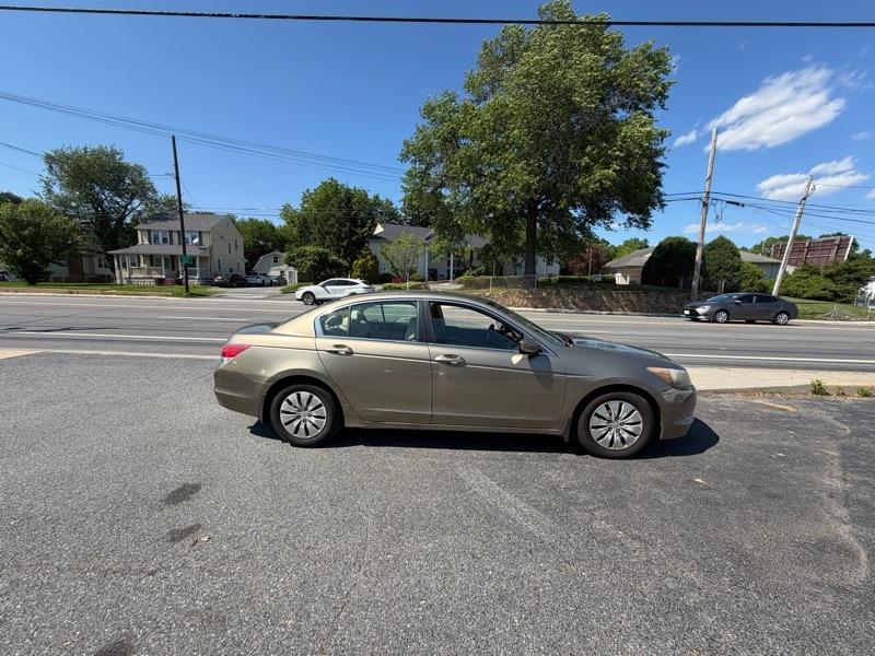 Honda Accord LX sedan AT 2009