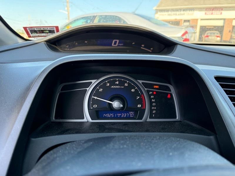 Honda Civic LX Coupe 5-Speed AT 2011