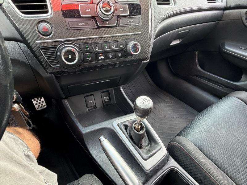 Honda Civic Si Sedan 6-Speed MT 2013
