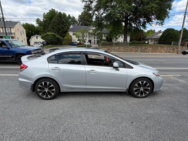 Honda Civic Si Sedan 6-Speed MT 2013