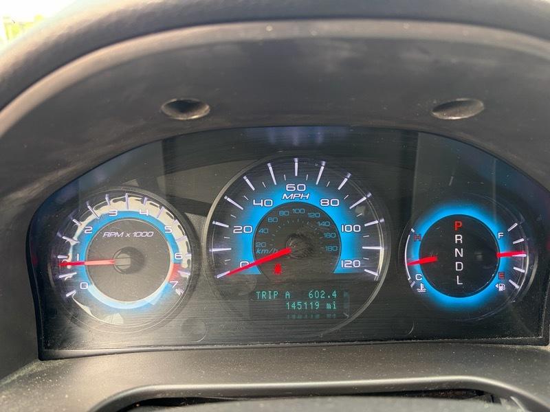 Ford Fusion SE 2012
