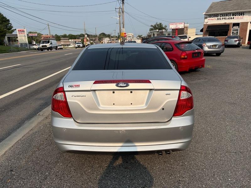 Ford Fusion SE 2012
