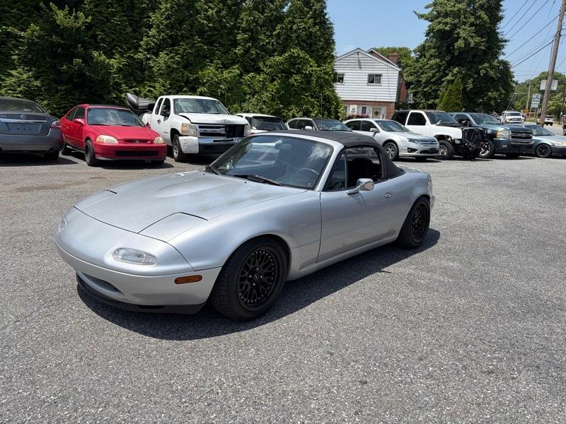 Mazda MX-5 Miata Base 1990