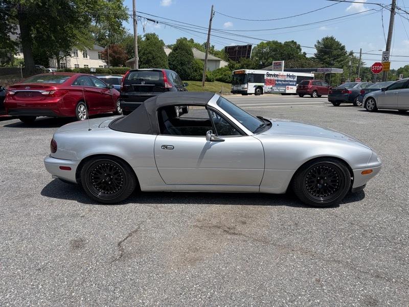 Mazda MX-5 Miata Base 1990