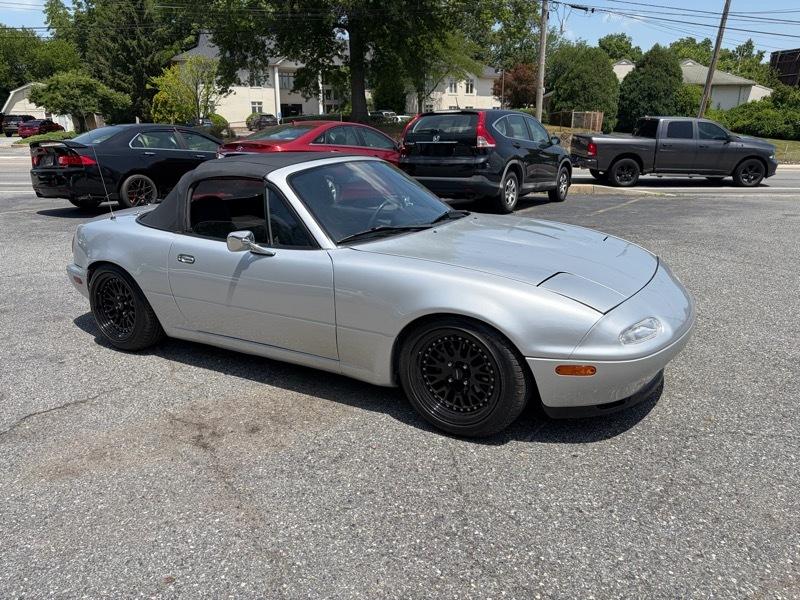 Mazda MX-5 Miata Base 1990