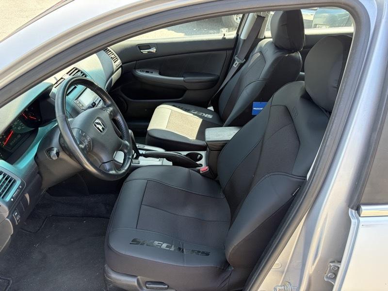 Honda Accord EX Sedan AT 2004