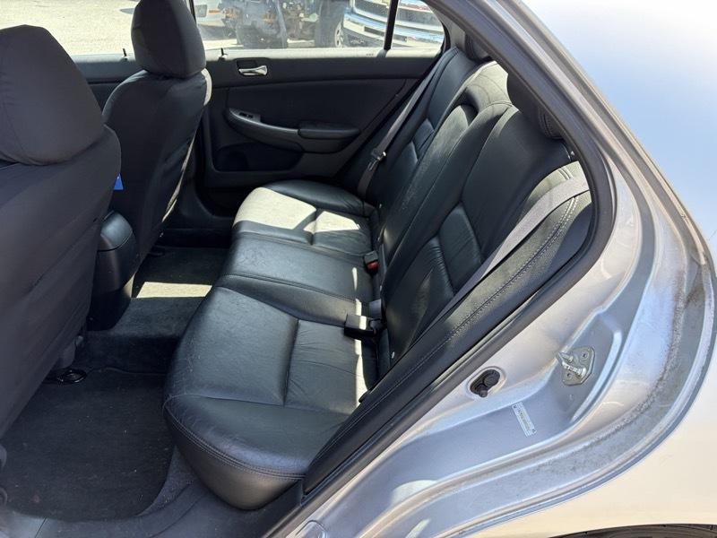 Honda Accord EX Sedan AT 2004