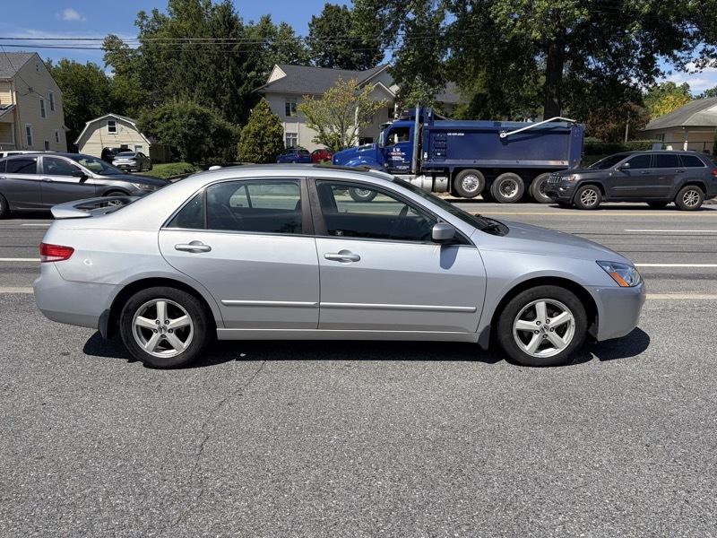 Honda Accord EX Sedan AT 2004