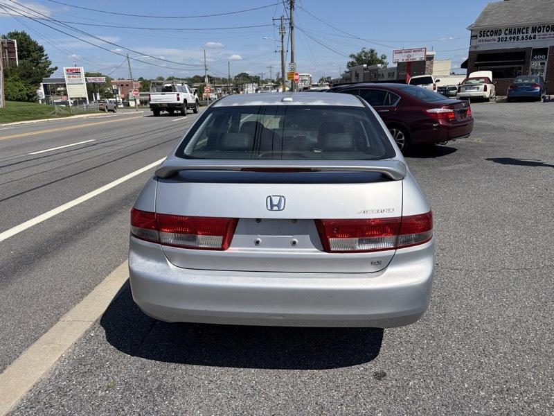 Honda Accord EX Sedan AT 2004