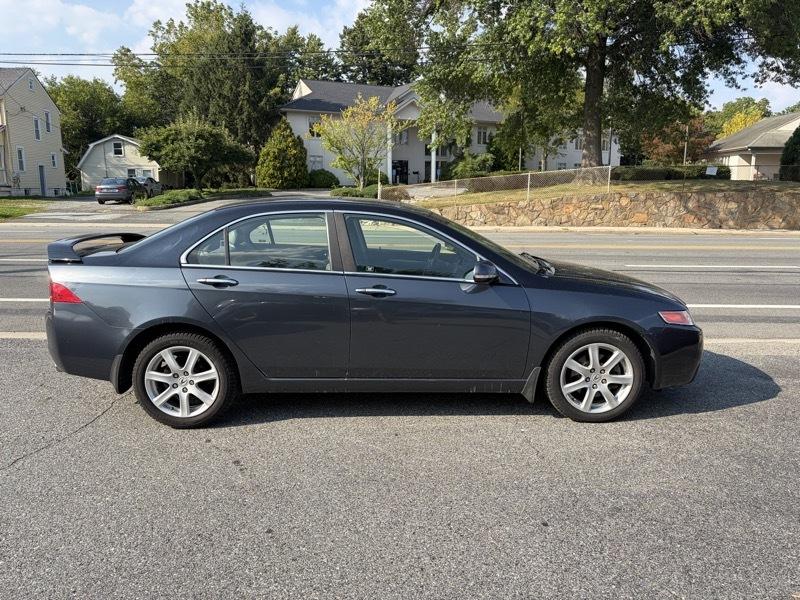 Acura TSX 5-speed AT 2004