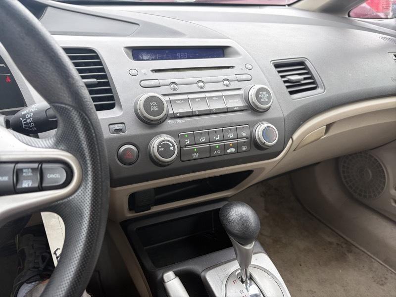 2009 Honda Civic LX Sedan 5-Speed AT
