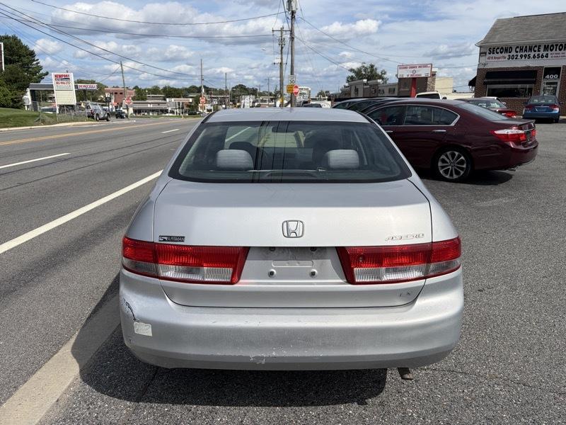 Honda Accord LX sedan AT 2003